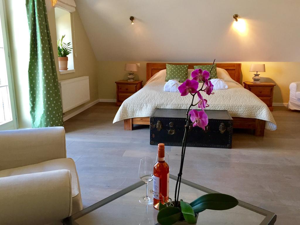 Hotel Liszkay Borkuria Monoszlo Exteriér fotografie